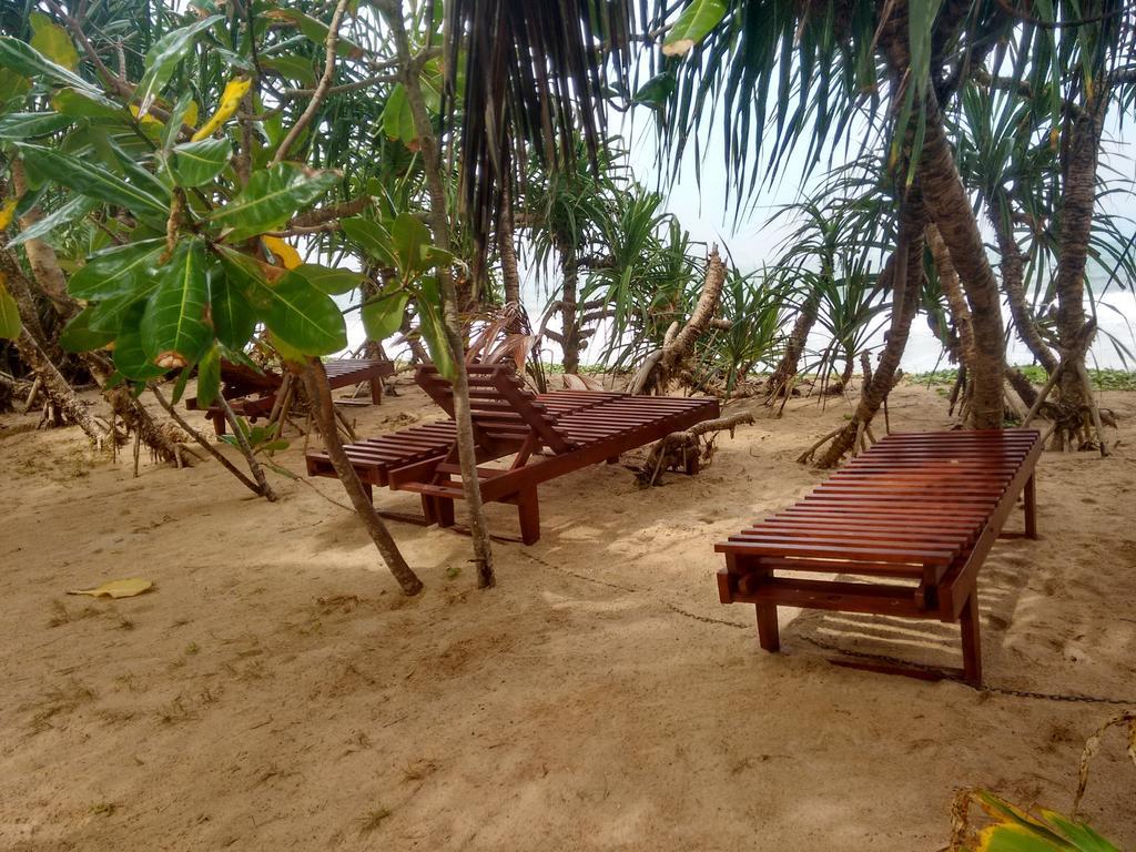 Sunrise Beach Inn Амбалангода Экстерьер фото
